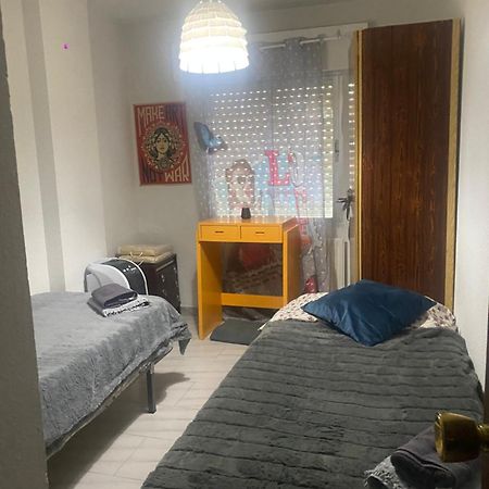 Apartamento Paris Alcalá de Henares Exterior foto